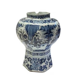 Vintage Chinese Pot